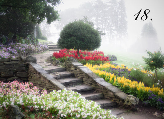 GARDEN GLOW - Gairloch Gardens, Oakville